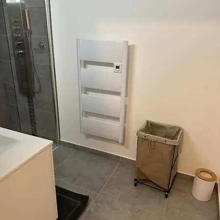 アパート T2 Vue アジャクシオ