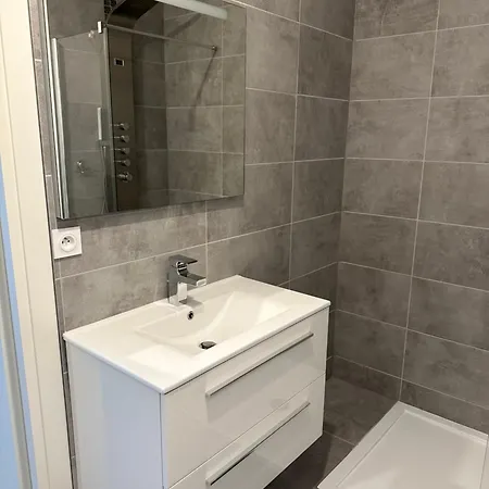 T2 Vue * 阿雅克肖